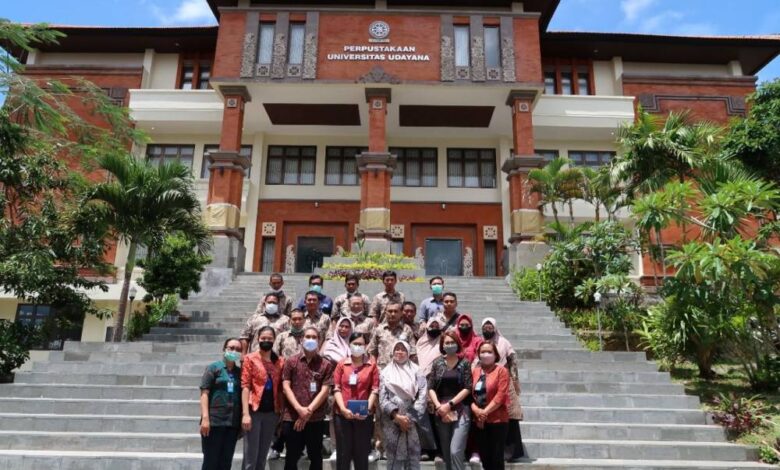 Tingkatkan Kerjasama Literasi, UPT Perpustakaan Unud Terima Kunjungan ...