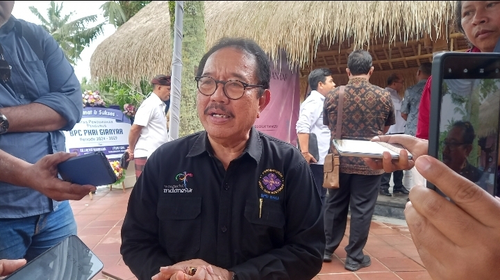 Marak Bule Berulah di Bali, Cok Ace: VoA Perlu Dievaluasi