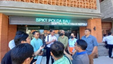 Diusir dari Desa Adat Telaga, 2 KK Luntang Lantung