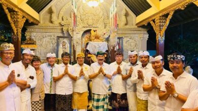Suyadinata Sowan ke Puri Ageng Mengwi